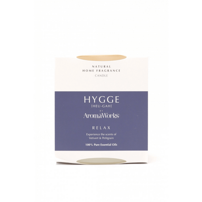 AromaWorks HYGGE RELAX - Vetivert & Petitgrain Candle with  Essential Oil