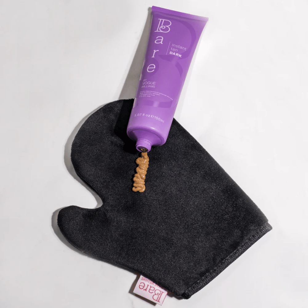 
                  
                    Load image into Gallery viewer, Bare by Vogue Luxury Tanning Mitt
                  
                