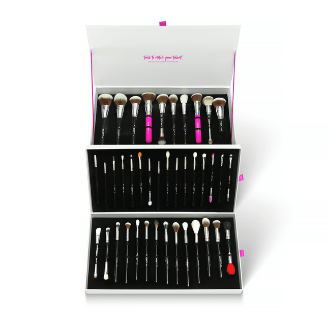 Blank Canvas Tools To Match Your Talent 40 PIECE Gift Set