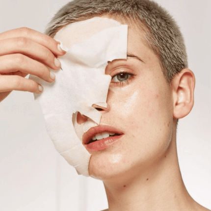 Garnier Moisture Bomb Sakura Hydrating Tissue Mask