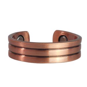 
                  
                    Load image into Gallery viewer, Heath copper ring by Magnetic Mobility featuring a simple design. This adjustable ring is designed to be easily worn on arthritic fingers, providing both style and functionality.
                  
                