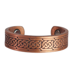 Privet copper ring by Magnetic Mobility featuring a simple Celtic design. This adjustable ring is designed to be easily worn on arthritic fingers, providing both style and functionality.