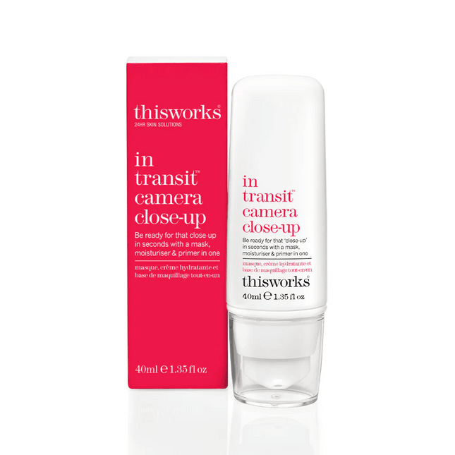 This Works In Transit Camera Close Up 40ml